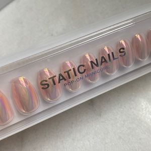 NEW Static Nails Press On nails - Peach Fizz